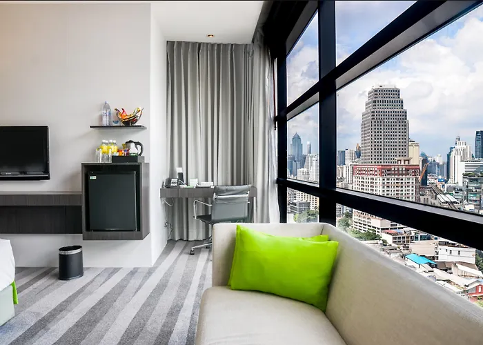 Holiday Inn Bangkok Sukhumvit By Ihg
